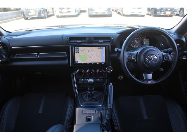 ＧＲ８６ ＳＺ　禁煙車　６ＭＴ　純正９インチナビ　フルセグＴＶ　バックカメラ　ＥＮＫＥＩ１８インチアルミホイール　ＬＥＤヘッドライト　ＥＴＣ　クルーズコントロール　Ｂｌｕｅｔｏｏｔｈ接続　スマートキー（42枚目）