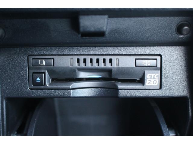 アルファードハイブリッド Ｓ　タイプゴールドＩＩ　後期型　禁煙車　純正９インチディスプレイオーディオ　フルセグＴＶ　電動リアゲート　バックカメラ　両側電動スライドドア　ＥＴＣ２．０　．０　レーダークルーズコントロール　純正１７インチアルミホイール（7枚目）