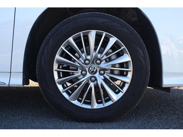 アルファードハイブリッド Ｓ　タイプゴールドＩＩ　後期型　禁煙車　純正９インチディスプレイオーディオ　フルセグＴＶ　電動リアゲート　バックカメラ　両側電動スライドドア　ＥＴＣ２．０　．０　レーダークルーズコントロール　純正１７インチアルミホイール（17枚目）