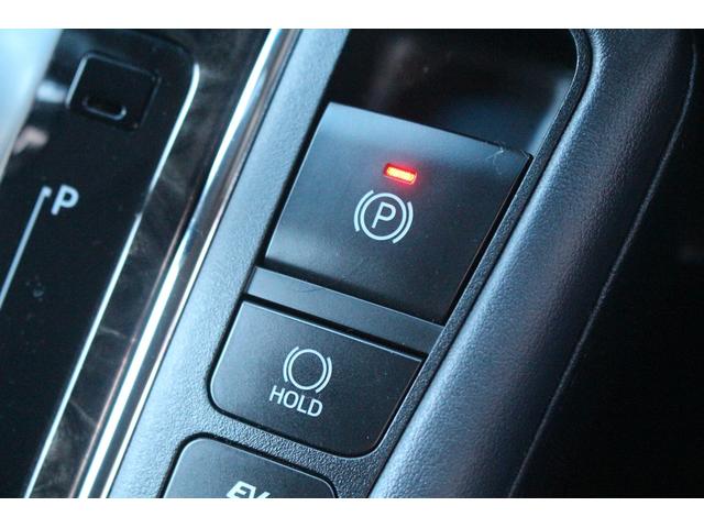 アルファードハイブリッド Ｓ　タイプゴールドＩＩ　後期型　禁煙車　純正９インチディスプレイオーディオ　フルセグＴＶ　電動リアゲート　バックカメラ　両側電動スライドドア　ＥＴＣ２．０　．０　レーダークルーズコントロール　純正１７インチアルミホイール（63枚目）