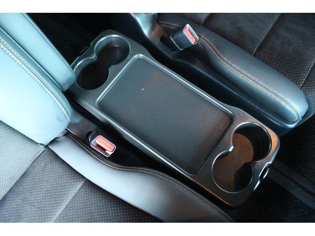 アルファードハイブリッド Ｓ　タイプゴールドＩＩ　後期型　禁煙車　純正９インチディスプレイオーディオ　フルセグＴＶ　電動リアゲート　バックカメラ　両側電動スライドドア　ＥＴＣ２．０　．０　レーダークルーズコントロール　純正１７インチアルミホイール（71枚目）