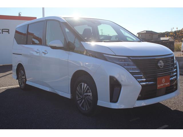 セレナ ハイウェイスターＶ　後期型　禁煙車　純正１２．３インチナビ　フルセグＴＶ　全周囲カメラ　シートヒーター　両側電動スライドドア　ＥＴＣ２．０　クリアランスソナー　オートクルーズコントロール　ブラインドスポットモニター（9枚目）