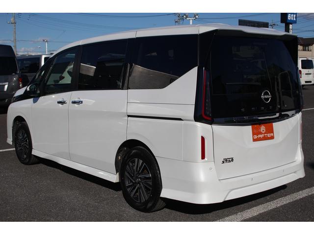 セレナ ハイウェイスターＶ　後期型　禁煙車　純正１２．３インチナビ　フルセグＴＶ　全周囲カメラ　シートヒーター　両側電動スライドドア　ＥＴＣ２．０　クリアランスソナー　オートクルーズコントロール　ブラインドスポットモニター（13枚目）