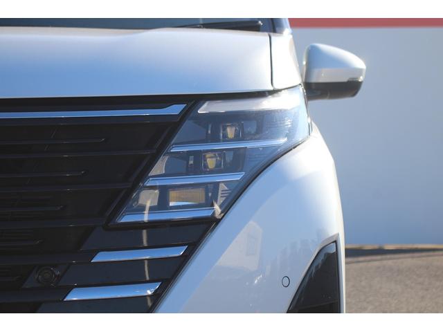 セレナ ハイウェイスターＶ　後期型　禁煙車　純正１２．３インチナビ　フルセグＴＶ　全周囲カメラ　シートヒーター　両側電動スライドドア　ＥＴＣ２．０　クリアランスソナー　オートクルーズコントロール　ブラインドスポットモニター（27枚目）