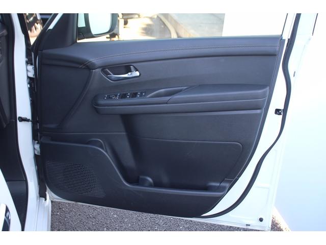 セレナ ハイウェイスターＶ　後期型　禁煙車　純正１２．３インチナビ　フルセグＴＶ　全周囲カメラ　シートヒーター　両側電動スライドドア　ＥＴＣ２．０　クリアランスソナー　オートクルーズコントロール　ブラインドスポットモニター（38枚目）
