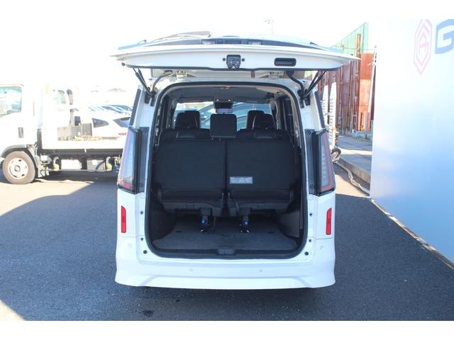 セレナ ハイウェイスターＶ　後期型　禁煙車　純正１２．３インチナビ　フルセグＴＶ　全周囲カメラ　シートヒーター　両側電動スライドドア　ＥＴＣ２．０　クリアランスソナー　オートクルーズコントロール　ブラインドスポットモニター（76枚目）