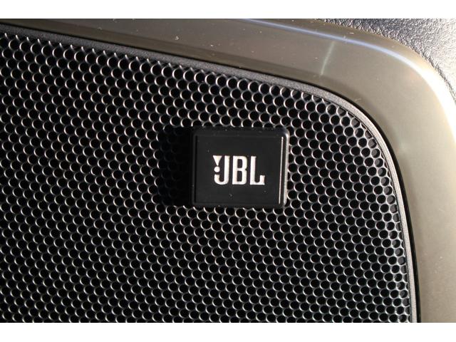 アルファードハイブリッド Ｓ　タイプゴールドＩＩ　後期型　禁煙車　後席モニター　純正１０．５インチナビ　ＪＢＬサウンドシステム　三眼ＬＥＤヘッドライト　全周囲カメラ　ＥＴＣ２．０　両側電動スライドドア　レーダークルーズコントロール（6枚目）