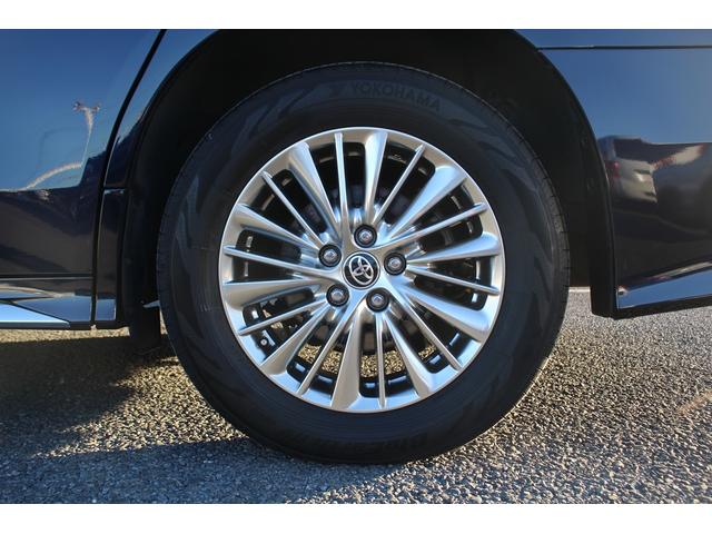 アルファードハイブリッド Ｓ　タイプゴールドＩＩ　後期型　禁煙車　後席モニター　純正１０．５インチナビ　ＪＢＬサウンドシステム　三眼ＬＥＤヘッドライト　全周囲カメラ　ＥＴＣ２．０　両側電動スライドドア　レーダークルーズコントロール（15枚目）