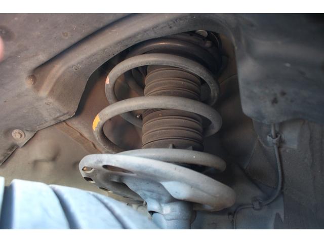 アルファードハイブリッド Ｓ　タイプゴールドＩＩ　後期型　禁煙車　後席モニター　純正１０．５インチナビ　ＪＢＬサウンドシステム　三眼ＬＥＤヘッドライト　全周囲カメラ　ＥＴＣ２．０　両側電動スライドドア　レーダークルーズコントロール（30枚目）