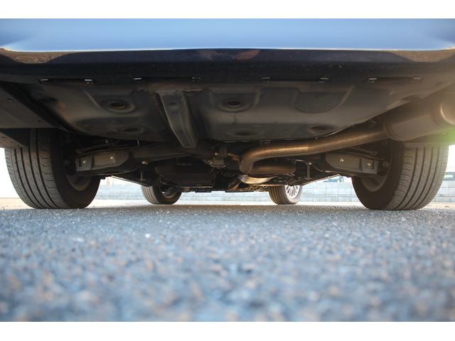 アルファードハイブリッド Ｓ　タイプゴールドＩＩ　後期型　禁煙車　後席モニター　純正１０．５インチナビ　ＪＢＬサウンドシステム　三眼ＬＥＤヘッドライト　全周囲カメラ　ＥＴＣ２．０　両側電動スライドドア　レーダークルーズコントロール（32枚目）