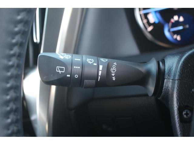 アルファードハイブリッド Ｓ　タイプゴールドＩＩ　後期型　禁煙車　後席モニター　純正１０．５インチナビ　ＪＢＬサウンドシステム　三眼ＬＥＤヘッドライト　全周囲カメラ　ＥＴＣ２．０　両側電動スライドドア　レーダークルーズコントロール（53枚目）