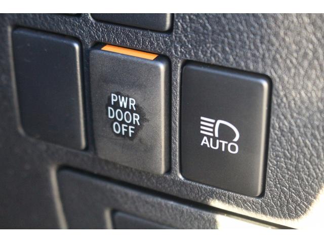 アルファードハイブリッド Ｓ　タイプゴールドＩＩ　後期型　禁煙車　後席モニター　純正１０．５インチナビ　ＪＢＬサウンドシステム　三眼ＬＥＤヘッドライト　全周囲カメラ　ＥＴＣ２．０　両側電動スライドドア　レーダークルーズコントロール（58枚目）