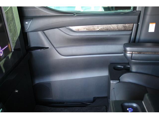 アルファード 3.5エグゼクティブラウンジS 後期型 禁煙車 純正10.5インチナビ サンルーフ 43インチリアモニター JBLサウンド 全周囲カメラ ETC2.0 両側電動スライドドア 電動リアゲート ブラインドスポットモニター(41枚目)