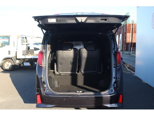 アルファード 3.5エグゼクティブラウンジS 後期型 禁煙車 純正10.5インチナビ サンルーフ 43インチリアモニター JBLサウンド 全周囲カメラ ETC2.0 両側電動スライドドア 電動リアゲート ブラインドスポットモニター(76枚目)