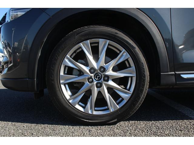 ＣＸ－８ ＸＤプロアクティブ　禁煙車　純正８インチナビ　フルセグＴＶ　全周囲カメラ　レーダークルーズコントロール　電動リアゲート　シートヒーター　ＥＴＣ　ＢＯＳＥサウンド　パワーシート　レーンキープアシスト　衝突軽減ブレーキ（16枚目）