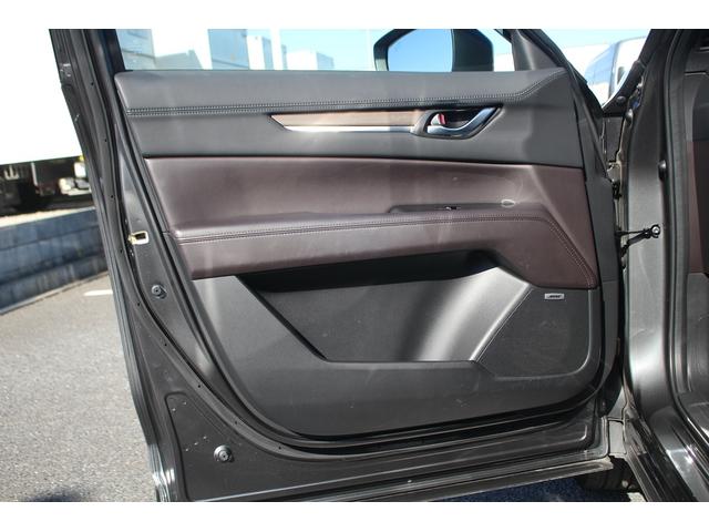 ＣＸ－８ ＸＤプロアクティブ　禁煙車　純正８インチナビ　フルセグＴＶ　全周囲カメラ　レーダークルーズコントロール　電動リアゲート　シートヒーター　ＥＴＣ　ＢＯＳＥサウンド　パワーシート　レーンキープアシスト　衝突軽減ブレーキ（38枚目）