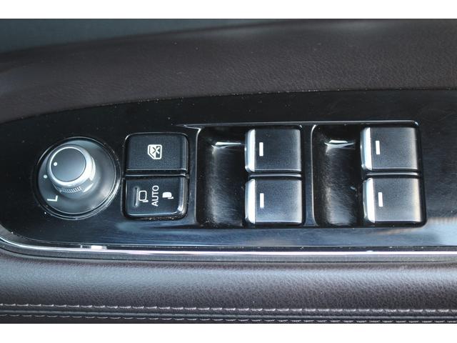 ＣＸ－８ ＸＤプロアクティブ　禁煙車　純正８インチナビ　フルセグＴＶ　全周囲カメラ　レーダークルーズコントロール　電動リアゲート　シートヒーター　ＥＴＣ　ＢＯＳＥサウンド　パワーシート　レーンキープアシスト　衝突軽減ブレーキ（79枚目）