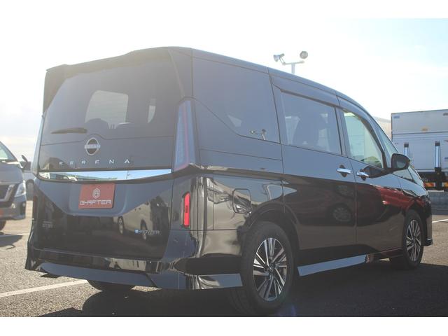 セレナ e-パワー ハイウェイスターV 禁煙車 ワンオーナー 純正12.5インチナビ フルセグTV 全周囲カメラ デジタルインナーミラー プロパイロット ETC2.0 スマートキー シートヒーター クリアランスソナー BSM(13枚目)