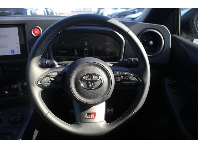 GRヤリス RZ 後期型 禁煙車 R7登録 6速インテリジェントマニュアル 純正8インチディスプレイオーディオ 寒冷地仕様 アダプティブクルーズコントロール LEDヘッドライト バックカメラ ブラインドスポットモニター(44枚目)