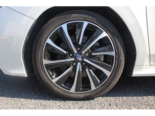 レヴォーグ STIスポーツ EX 禁煙車 11.6インチセンターインフォメーションディスプレイ フルセグTV バックカメラ 4WD アイサイト 電動リアゲート ETC シートヒーター 純正18インチアルミホイール 黒赤革シート(20枚目)