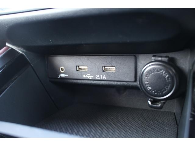 レヴォーグ STIスポーツ EX 禁煙車 11.6インチセンターインフォメーションディスプレイ フルセグTV バックカメラ 4WD アイサイト 電動リアゲート ETC シートヒーター 純正18インチアルミホイール 黒赤革シート(52枚目)