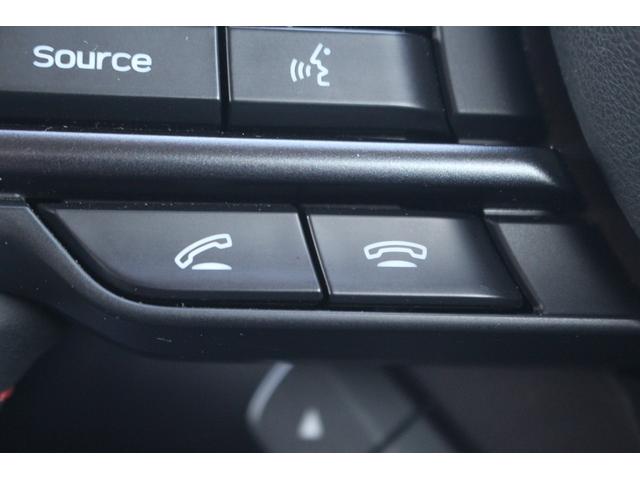 レヴォーグ STIスポーツ EX 禁煙車 11.6インチセンターインフォメーションディスプレイ フルセグTV バックカメラ 4WD アイサイト 電動リアゲート ETC シートヒーター 純正18インチアルミホイール 黒赤革シート(54枚目)