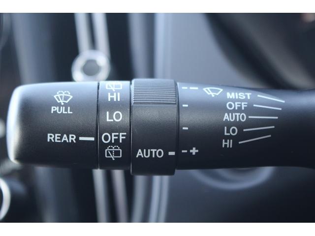 レヴォーグ STIスポーツ EX 禁煙車 11.6インチセンターインフォメーションディスプレイ フルセグTV バックカメラ 4WD アイサイト 電動リアゲート ETC シートヒーター 純正18インチアルミホイール 黒赤革シート(60枚目)