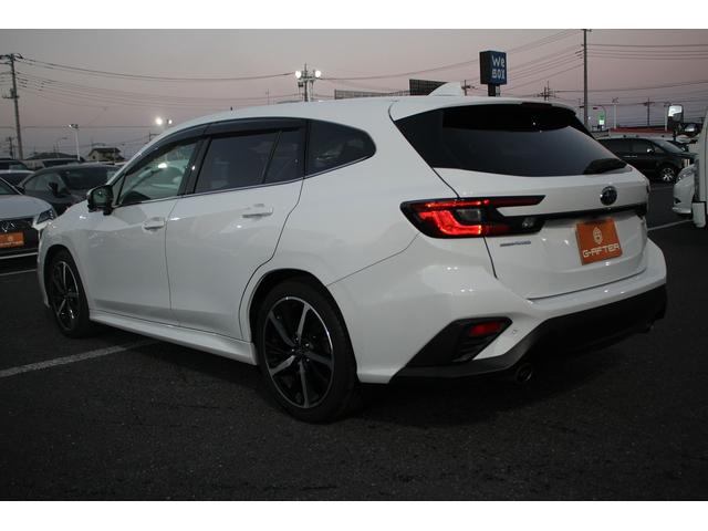 レヴォーグ スマートエディションEX 後期型 禁煙車 純正11.6型ナビ フルセグTV 全周囲カメラ 温熱黒革シート ETC レーダークルーズコントロール レーンキープアシスト クリアランスソナー 純正18インチアルミホイール(17枚目)