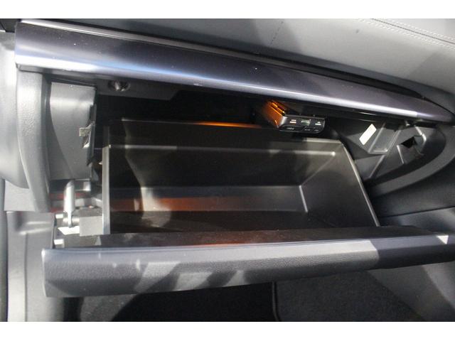 レヴォーグ スマートエディションEX 後期型 禁煙車 純正11.6型ナビ フルセグTV 全周囲カメラ 温熱黒革シート ETC レーダークルーズコントロール レーンキープアシスト クリアランスソナー 純正18インチアルミホイール(74枚目)