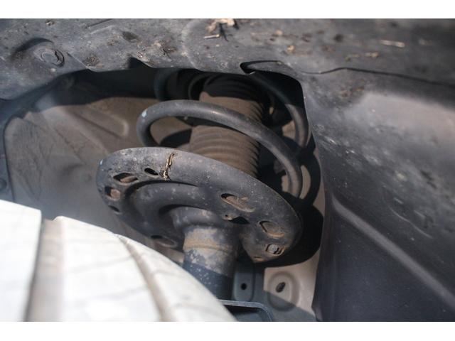 エルグランド ２５０ハイウェイスターＳ　アーバンクロム　後期型　純正１０インチナビ　フリップダウンモニター　アダプティブクルーズコントール　衝突軽減ブレーキ　ＥＴＣ２．０　両側電動スライドドア　シートヒーター　純正１８インチアルミホイール（35枚目）