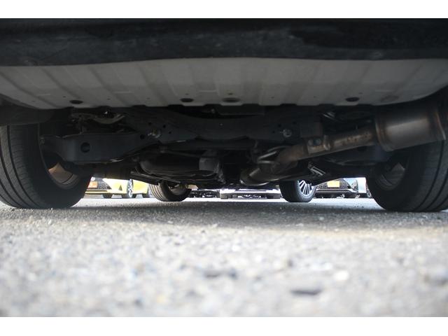 エルグランド ２５０ハイウェイスターＳ　アーバンクロム　後期型　純正１０インチナビ　フリップダウンモニター　アダプティブクルーズコントール　衝突軽減ブレーキ　ＥＴＣ２．０　両側電動スライドドア　シートヒーター　純正１８インチアルミホイール（37枚目）