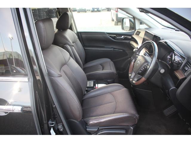 エルグランド ２５０ハイウェイスターＳ　アーバンクロム　後期型　純正１０インチナビ　フリップダウンモニター　アダプティブクルーズコントール　衝突軽減ブレーキ　ＥＴＣ２．０　両側電動スライドドア　シートヒーター　純正１８インチアルミホイール（44枚目）