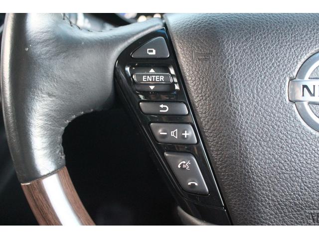 エルグランド ２５０ハイウェイスターＳ　アーバンクロム　後期型　純正１０インチナビ　フリップダウンモニター　アダプティブクルーズコントール　衝突軽減ブレーキ　ＥＴＣ２．０　両側電動スライドドア　シートヒーター　純正１８インチアルミホイール（55枚目）