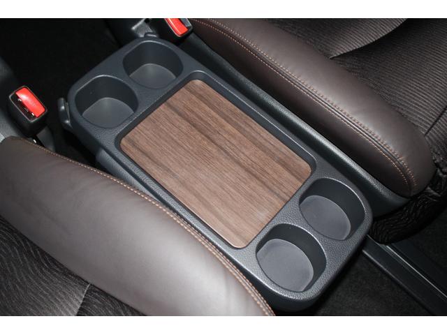 エルグランド ２５０ハイウェイスターＳ　アーバンクロム　後期型　純正１０インチナビ　フリップダウンモニター　アダプティブクルーズコントール　衝突軽減ブレーキ　ＥＴＣ２．０　両側電動スライドドア　シートヒーター　純正１８インチアルミホイール（68枚目）