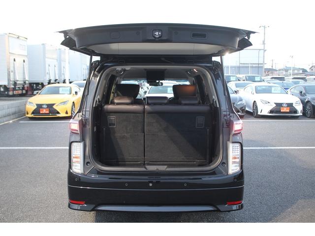 エルグランド ２５０ハイウェイスターＳ　アーバンクロム　後期型　純正１０インチナビ　フリップダウンモニター　アダプティブクルーズコントール　衝突軽減ブレーキ　ＥＴＣ２．０　両側電動スライドドア　シートヒーター　純正１８インチアルミホイール（74枚目）