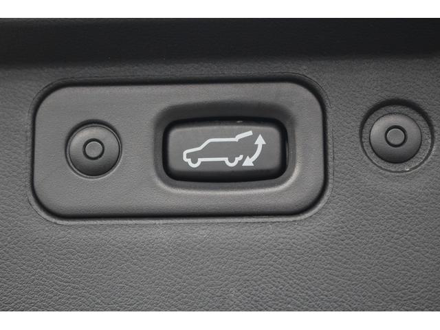 デリカＤ：５ Ｐ　後期型　禁煙車　純正１０．１インチナビ　全周囲カメラ　両側電動スライドドア　電動リアゲート　パワーシート　シートヒーター　ＥＴＣ　アダプティブクルーズコントロール　１５００Ｗ給電　フルセグＴＶ（8枚目）