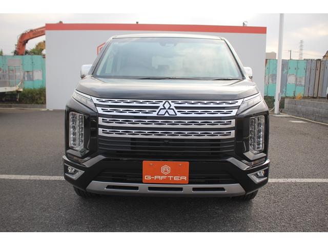 デリカＤ：５ Ｐ　後期型　禁煙車　純正１０．１インチナビ　全周囲カメラ　両側電動スライドドア　電動リアゲート　パワーシート　シートヒーター　ＥＴＣ　アダプティブクルーズコントロール　１５００Ｗ給電　フルセグＴＶ（10枚目）