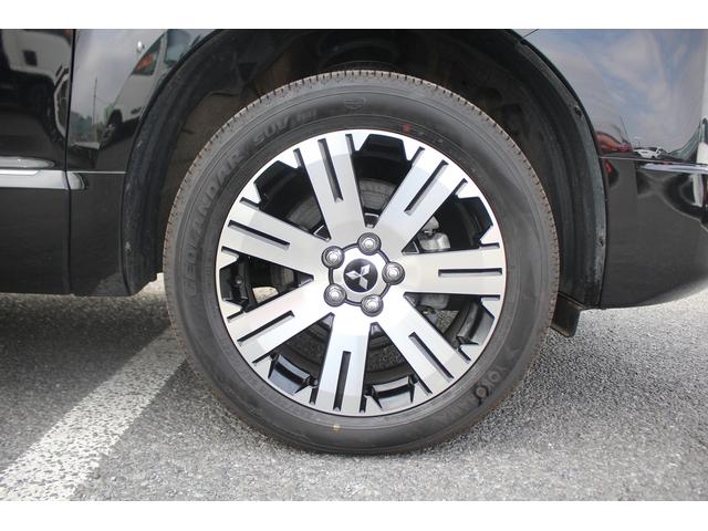 デリカＤ：５ Ｐ　後期型　禁煙車　純正１０．１インチナビ　全周囲カメラ　両側電動スライドドア　電動リアゲート　パワーシート　シートヒーター　ＥＴＣ　アダプティブクルーズコントロール　１５００Ｗ給電　フルセグＴＶ（17枚目）