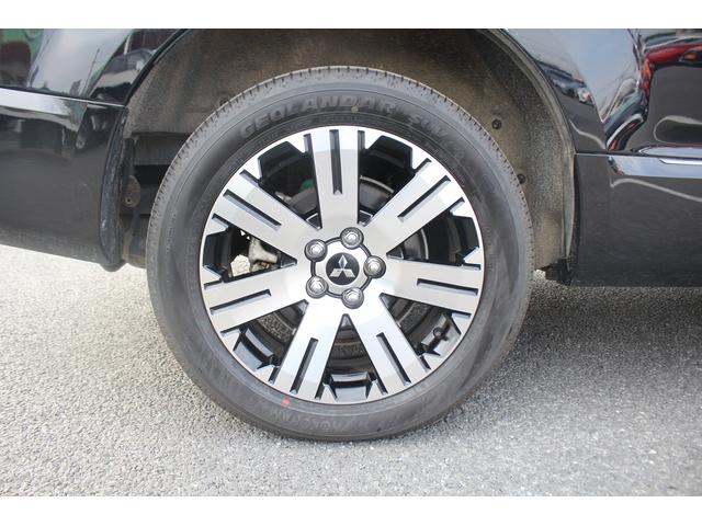 デリカＤ：５ Ｐ　後期型　禁煙車　純正１０．１インチナビ　全周囲カメラ　両側電動スライドドア　電動リアゲート　パワーシート　シートヒーター　ＥＴＣ　アダプティブクルーズコントロール　１５００Ｗ給電　フルセグＴＶ（18枚目）