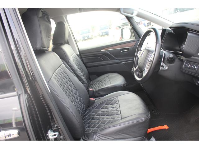 デリカＤ：５ Ｐ　後期型　禁煙車　純正１０．１インチナビ　全周囲カメラ　両側電動スライドドア　電動リアゲート　パワーシート　シートヒーター　ＥＴＣ　アダプティブクルーズコントロール　１５００Ｗ給電　フルセグＴＶ（31枚目）