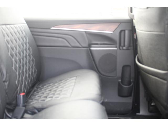 デリカＤ：５ Ｐ　後期型　禁煙車　純正１０．１インチナビ　全周囲カメラ　両側電動スライドドア　電動リアゲート　パワーシート　シートヒーター　ＥＴＣ　アダプティブクルーズコントロール　１５００Ｗ給電　フルセグＴＶ（37枚目）