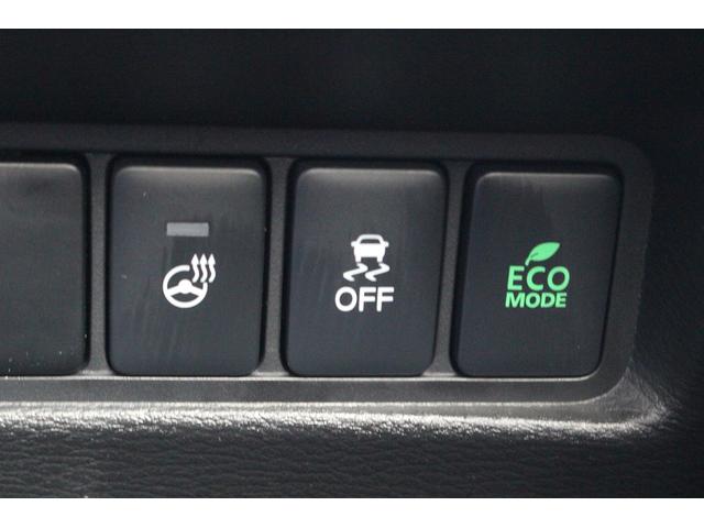 デリカＤ：５ Ｐ　後期型　禁煙車　純正１０．１インチナビ　全周囲カメラ　両側電動スライドドア　電動リアゲート　パワーシート　シートヒーター　ＥＴＣ　アダプティブクルーズコントロール　１５００Ｗ給電　フルセグＴＶ（51枚目）