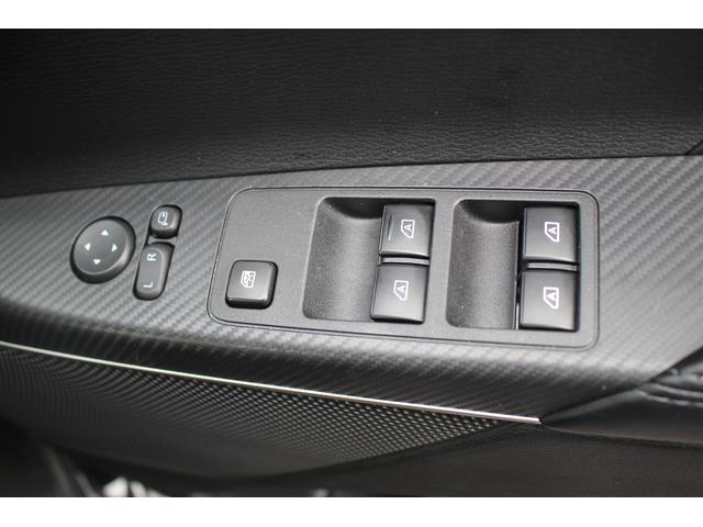 デリカＤ：５ Ｐ　後期型　禁煙車　純正１０．１インチナビ　全周囲カメラ　両側電動スライドドア　電動リアゲート　パワーシート　シートヒーター　ＥＴＣ　アダプティブクルーズコントロール　１５００Ｗ給電　フルセグＴＶ（66枚目）