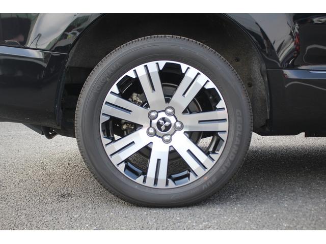 デリカＤ：５ Ｐ　後期型　禁煙車　純正１０．１インチナビ　両側電動スライドドア　アラウンドビューモニター　フルセグＴＶ　アダプティブクルーズコントロール　電動リアゲート　ＬＥＤヘッドライト　ブラインドスポットモニター（18枚目）