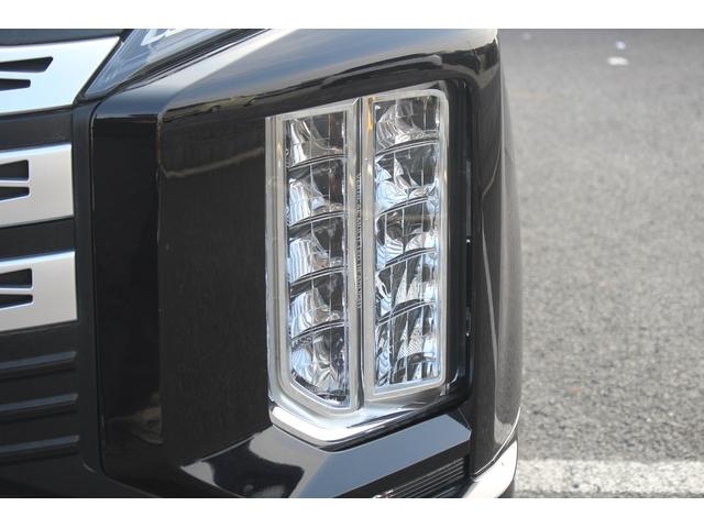 デリカＤ：５ Ｐ　後期型　禁煙車　純正１０．１インチナビ　両側電動スライドドア　アラウンドビューモニター　フルセグＴＶ　アダプティブクルーズコントロール　電動リアゲート　ＬＥＤヘッドライト　ブラインドスポットモニター（23枚目）