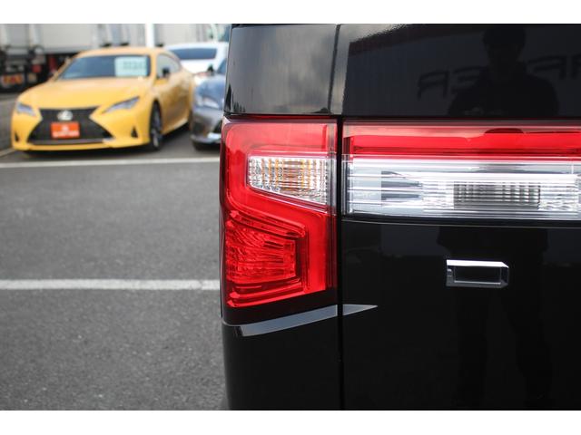 デリカＤ：５ Ｐ　後期型　禁煙車　純正１０．１インチナビ　両側電動スライドドア　アラウンドビューモニター　フルセグＴＶ　アダプティブクルーズコントロール　電動リアゲート　ＬＥＤヘッドライト　ブラインドスポットモニター（29枚目）