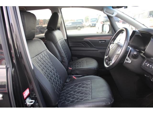 デリカＤ：５ Ｐ　後期型　禁煙車　純正１０．１インチナビ　両側電動スライドドア　アラウンドビューモニター　フルセグＴＶ　アダプティブクルーズコントロール　電動リアゲート　ＬＥＤヘッドライト　ブラインドスポットモニター（32枚目）