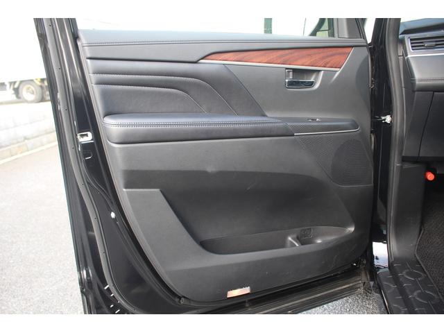 デリカＤ：５ Ｐ　後期型　禁煙車　純正１０．１インチナビ　両側電動スライドドア　アラウンドビューモニター　フルセグＴＶ　アダプティブクルーズコントロール　電動リアゲート　ＬＥＤヘッドライト　ブラインドスポットモニター（41枚目）