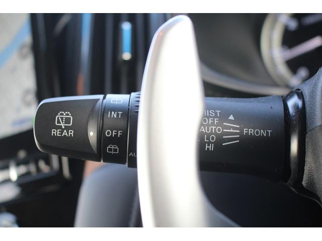 デリカＤ：５ Ｐ　後期型　禁煙車　純正１０．１インチナビ　両側電動スライドドア　アラウンドビューモニター　フルセグＴＶ　アダプティブクルーズコントロール　電動リアゲート　ＬＥＤヘッドライト　ブラインドスポットモニター（55枚目）