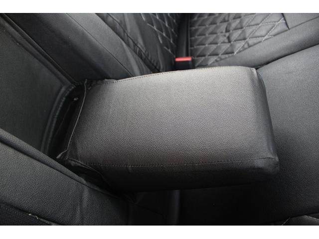 デリカＤ：５ Ｐ　後期型　禁煙車　純正１０．１インチナビ　両側電動スライドドア　アラウンドビューモニター　フルセグＴＶ　アダプティブクルーズコントロール　電動リアゲート　ＬＥＤヘッドライト　ブラインドスポットモニター（64枚目）